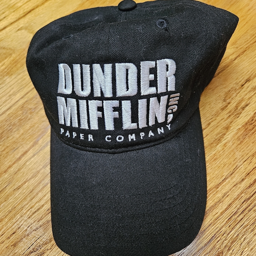 NWT Dunder Mifflin Hat